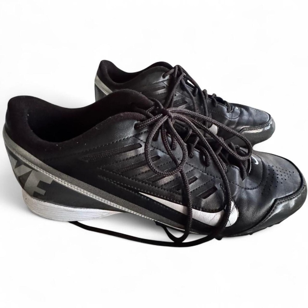 Nike Land Shark Men’s Shoe Size US 10.5 511286-009 Football